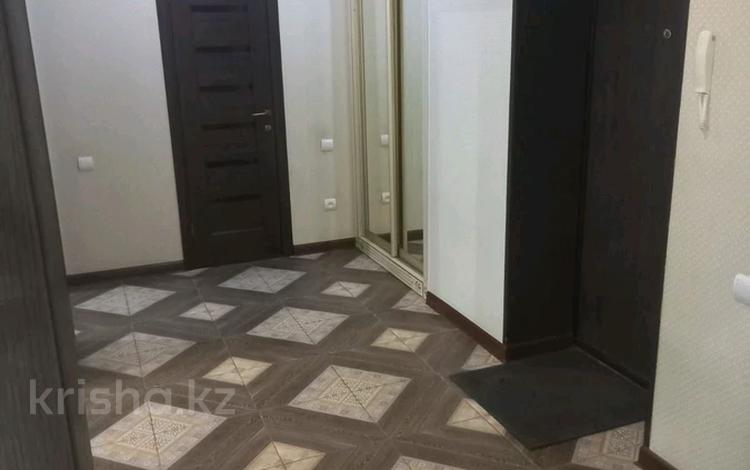 2-комнатная квартира · 65 м² · 3/9 этаж, мкр. Алтын орда 56д за 180 000 ₸ в Актобе — фото 2
