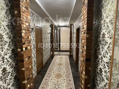 3-бөлмелі пәтер · 96 м² · 8/10 қабат, Кумисбекова 8, бағасы: 370 000 ₸ в Астане, Сарыарка р-н