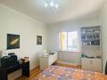 3-комнатная квартира · 110 м² · 6/9 этаж, Д. Кунаева 35 за 500 000 ₸ в Астане, Есильский р-н — фото 2