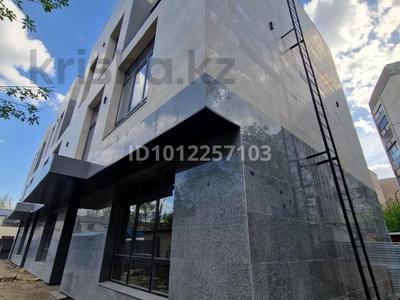 Свободное назначение, офисы · 660 м² за 300 млн ₸ в Караганде, Казыбек би р-н
