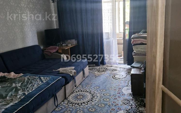 2-бөлмелі пәтер · 58 м² · 5/5 қабат, Микрорайон Алатау 22 — Поликлиника #4, бағасы: 15 млн ₸ в Таразе — фото 2