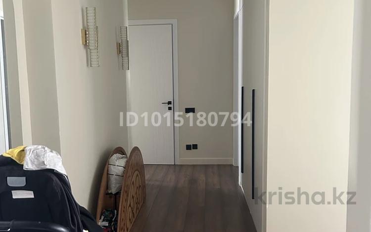 3-комнатная квартира · 87 м² · 2/12 этаж, Жубан Молдагалиев 5 за 80 млн ₸ в Астане, Нура р-н — фото 2