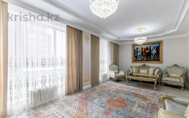 4-комнатная квартира, 140 м², 3/10 этаж, Кайым Мухамедханова 11 за 128 млн 〒 в Астане, Нура р-н — фото 2