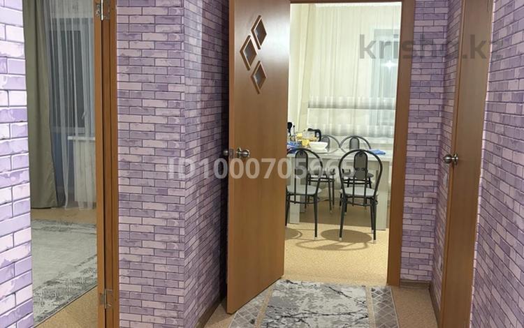 1-комнатная квартира · 42 м² · 3/9 этаж, Карагайлы 58 за 10 000 ₸ в Семее, Красный Кордон — фото 2