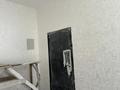 2-комнатная квартира, 76 м², 1/4 этаж, мкр Сарыкамыс, Жарык 14 за 12 млн 〒 в Атырау, мкр Сарыкамыс — фото 7