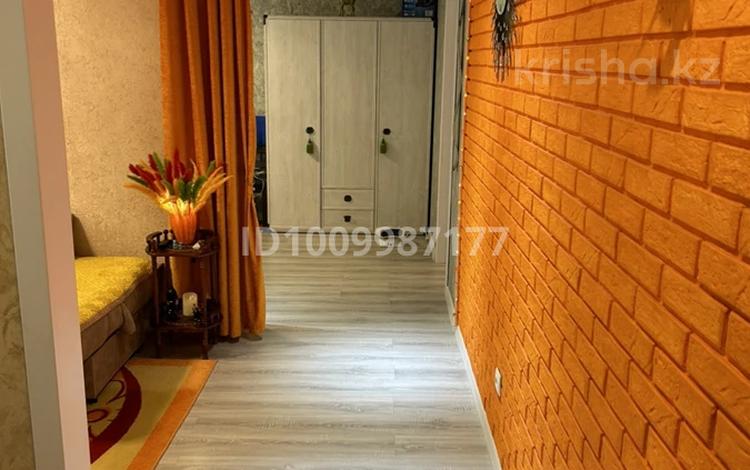 3-комнатная квартира · 58 м² · 1/4 этаж, мкр №6 за 38 млн ₸ в Алматы, Ауэзовский р-н — фото 2