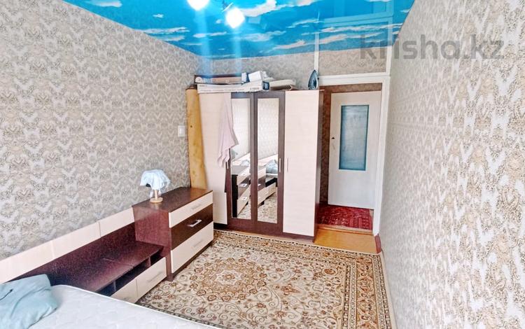 2-комнатная квартира, 43 м², 2/4 этаж, Жетысу мкр за 12.5 млн 〒 в Талдыкоргане, мкр Жетысу — фото 2