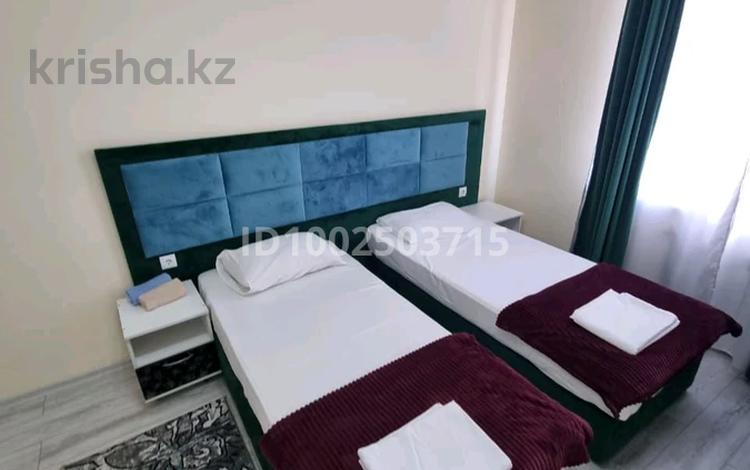 3-бөлмелі пәтер · 85 м² · 5/19 қабат, 7-ш/а., Мкр.7а 20, бағасы: 30 000 ₸ в Актау, 7-й мкр — фото 2