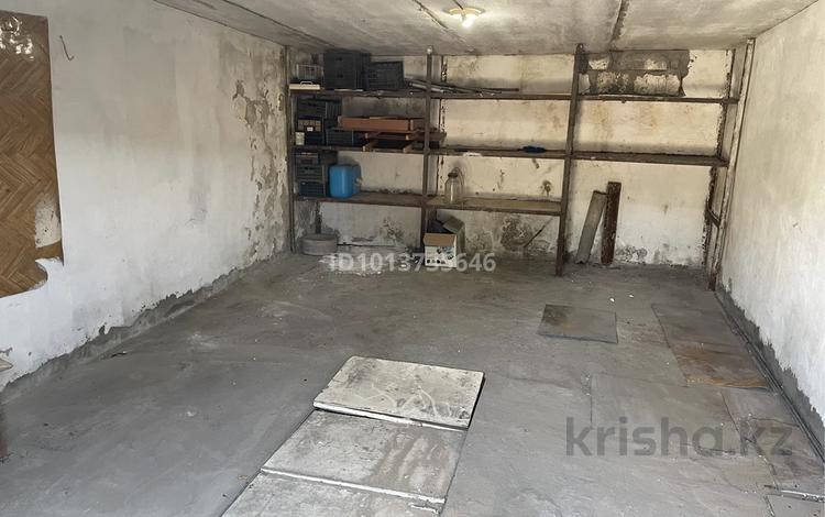 Гараж · 24 м² · мкр Мынбулак, Санрақ батыр 23 — Сзади базара Жібек жолы, бағасы: 25 000 ₸ в Таразе — фото 2