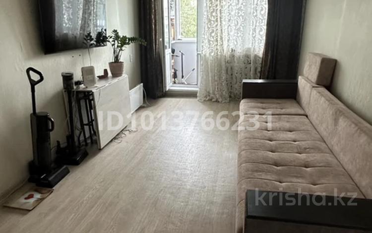 2-комнатная квартира · 45 м² · 2/5 этаж, 3 мкр 41 за 10.3 млн ₸ в Абай — фото 3