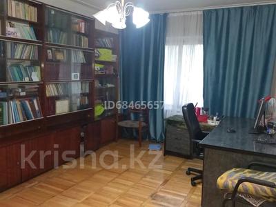 2-комнатная квартира · 75 м² · 1/5 этаж, Желтоксан. Риксос 26 — Ледовый дворец, Риксос за 30.8 млн ₸ в Шымкенте, Аль-Фарабийский р-н