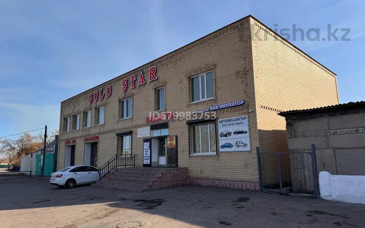 Свободное назначение, магазины и бутики, салоны красоты, медцентры и аптеки, развлечения, кабинеты и рабочие места · 220 м² за 600 000 ₸ в  — фото 11
