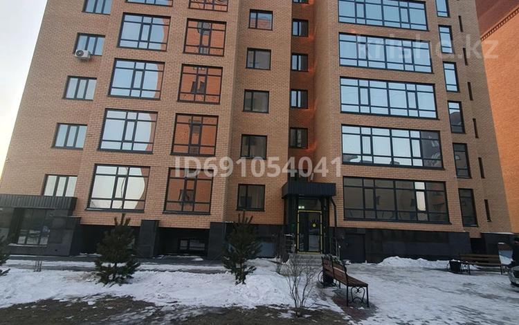 3-комнатная квартира, 80.7 м², 4/10 этаж, Назарбаева 125 — пересечение Косшигулова за 30 млн 〒 в Кокшетау — фото 2
