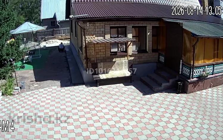 Дом · 4 комнаты · 140 м², П. Сарыбулак — Отель Оберег за 50 000 ₸ в Бурабае — фото 2