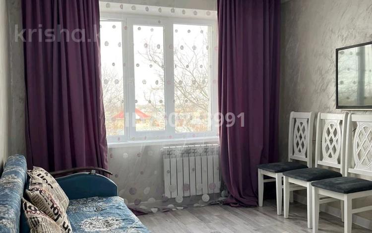 1-бөлмелі пәтер · 30 м² · 4/5 қабат, Кабанбай батыра 139 — Пересечение Гагарина/Кабанбай батыра, бағасы: 6 500 〒 в Талдыкоргане — фото 2