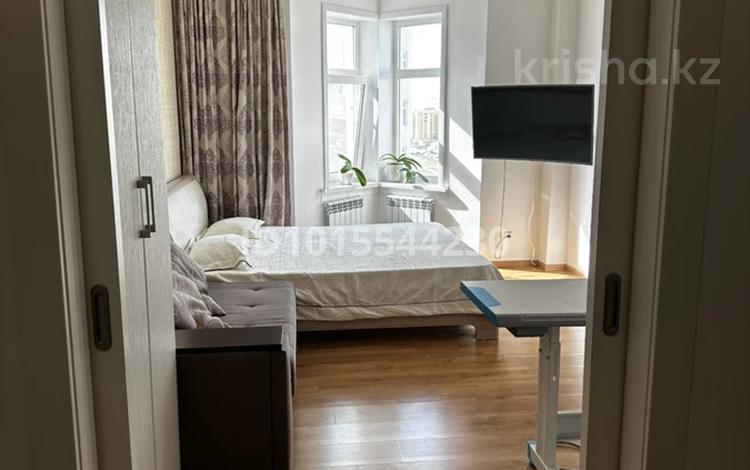 2-бөлмелі пәтер · 59.1 м² · 8/9 қабат, Байтурсынова 41 — Байтурсынова Жургенова, бағасы: 27 млн ₸ в Астане, Сарайшык р-н — фото 2