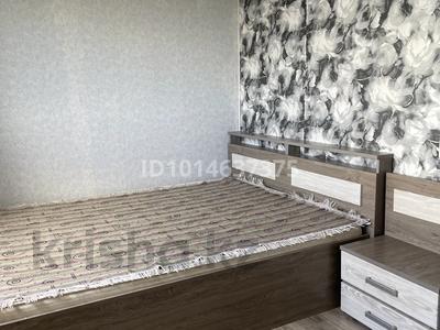 4-комнатная квартира · 63 м² · 4/5 этаж, Майкудук, 15й микрорайон за 150 000 ₸ в Караганде, Алихана Бокейханова р-н