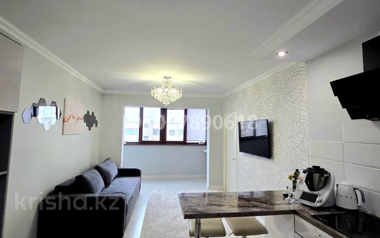 2-комнатная квартира · 43.8 м² · 10/10 этаж, Мкр Аксай, Б. Момышулы 25 — Момышулы / Жубанова за 34.5 млн ₸ в Алматы, Ауэзовский р-н — фото 2