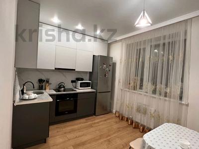 3-комнатная квартира · 83 м² · 8/8 этаж, Кайым Мухамедханов 23а — Самая низкая цена за 46.5 млн ₸ в Астане, Нура р-н