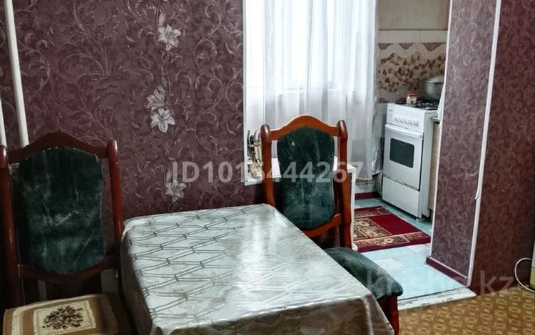 1-комнатная квартира · 46 м² · 3/5 этаж, Массив Карасу за 100 000 ₸ в Таразе — фото 3