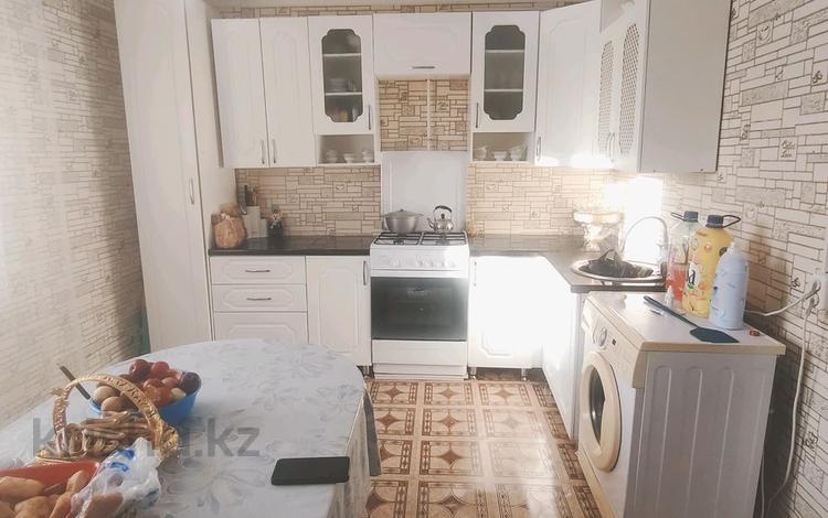 Отдельный дом · 4 комнаты · 130 м² · 11 сот., Меловые горки 15 — Школа за 23.7 млн 〒 в Уральске — фото 7