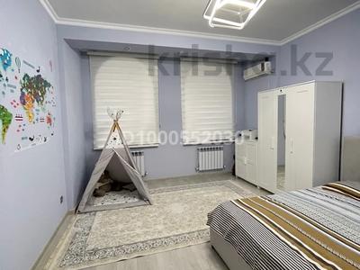 Пәтерлер в Атырауской обл.: 3-бөлмелі пәтер · 107 м² · 2/7 қабат, мкр Нурсая, Акжарма, бағасы: 46 млн 〒 3-бөлмелі пәтер · 107 м² · 2/7 қабат, мкр Нурсая, Акжарма, бағасы: 46 млн 〒 в Атырау