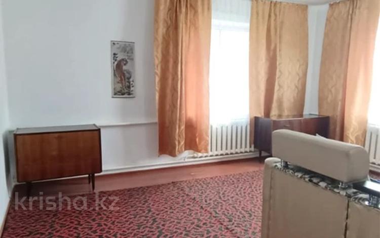Жеке үй · 4 бөлме · 70 м² · 6 жүзд., Шокалакова 45 — Тайвань район,взади 8 микр .магазин Корвет, бағасы: 25 млн ₸ в Таразе — фото 2