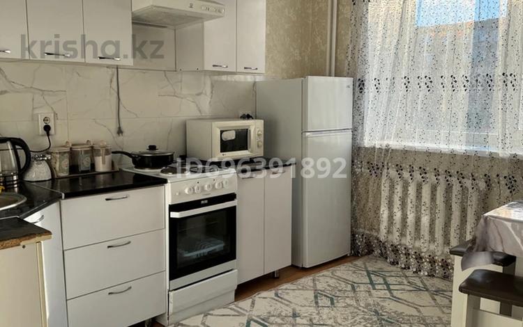 1-бөлмелі пәтер · 30 м² · 2/5 қабат, ЖМ Лесная поляна 30, бағасы: 13 000 ₸ в Косшы — фото 2