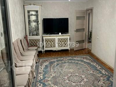 4-комнатная квартира · 74 м² · 2/5 этаж, Абая 21 за 38 млн 〒 в 