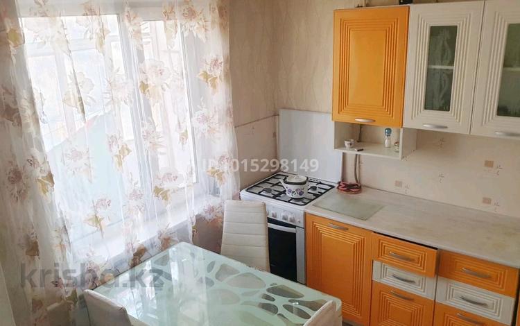 2-бөлмелі пәтер · 44 м² · 2/5 қабат, Северо-Восток ш/а., бағасы: 15 млн ₸ в Уральске, мкр Северо-Восток — фото 2