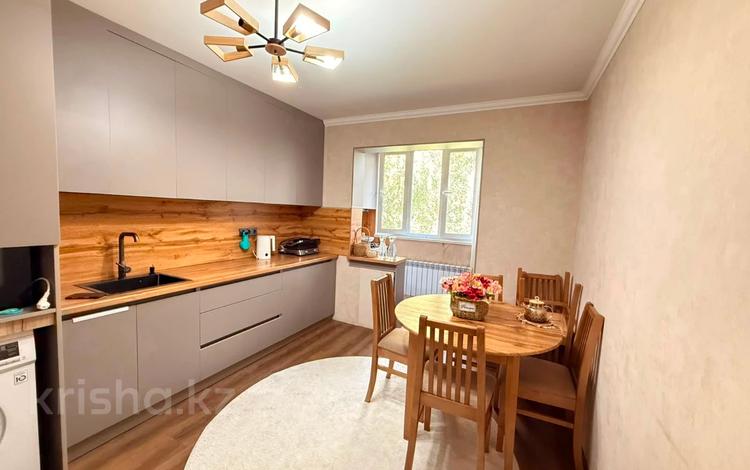 2-комнатная квартира · 58 м² · 5/5 этаж, мкр Кулагер за 34.3 млн ₸ в Алматы, Жетысуский р-н — фото 8