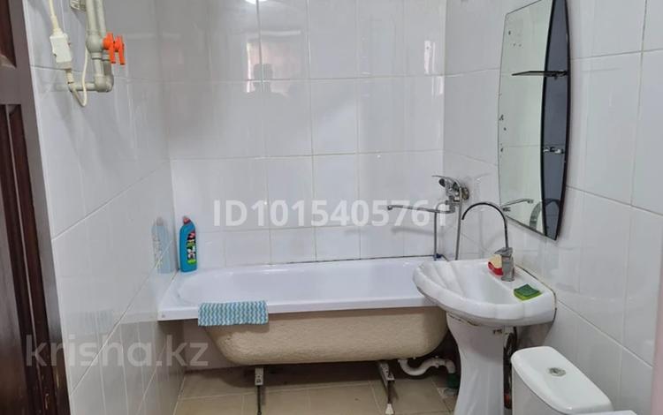 Жеке үй · 1 бөлме · 30 м² · 10 жүзд., Майская, бағасы: 80 000 ₸ в Актау, мкр Приморский — фото 2