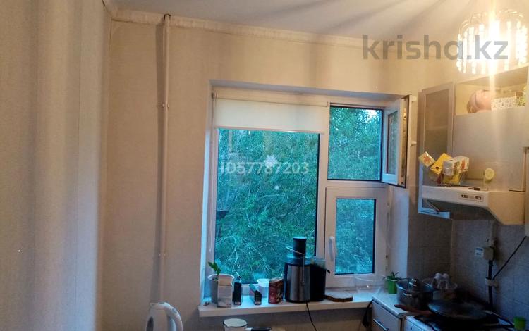 3-комнатная квартира · 54 м² · 4/5 этаж, мкр Юго-Восток, Строителей 17 за 18 млн ₸ в Караганде, Казыбек би р-н — фото 23