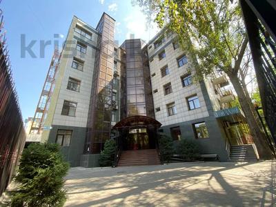 Офисы, образование, кабинеты и рабочие места · 500 м² за 4.5 млн ₸ в Алматы, Алмалинский р-н