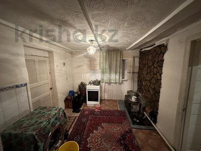 Отдельный дом • 3 комнаты • 80 м² • 4 сот., Акмолинская 11 за 10 млн 〒 в Семее
