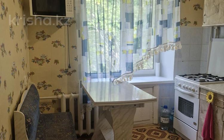 2-бөлмелі пәтер · 43 м² · 4/4 қабат, Партизанская 88, бағасы: 9.5 млн ₸ в Уральске — фото 2