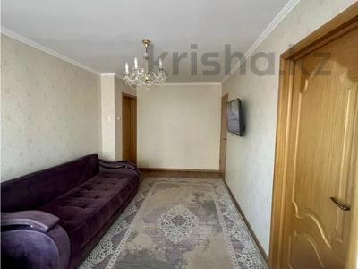 2-комнатная квартира · 43.3 м² · 4/5 этаж, ул. Ерубаева за 18.8 млн ₸ в Караганде, Казыбек би р-н