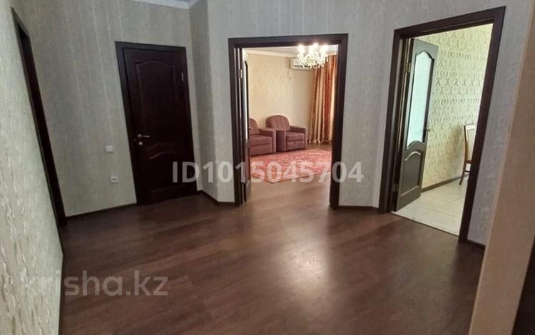 2-комнатная квартира · 87 м² · 2/5 этаж, мкр. Алтын орда — Жекпе жек за 230 000 ₸ в Актобе — фото 2