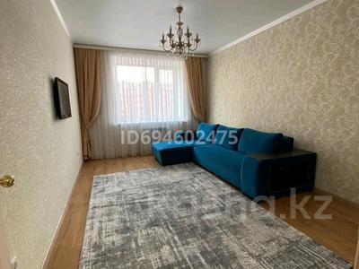 2-комнатная квартира, 64 м², 3/6 этаж помесячно, Назарбаева за 190 000 〒 в Костанае