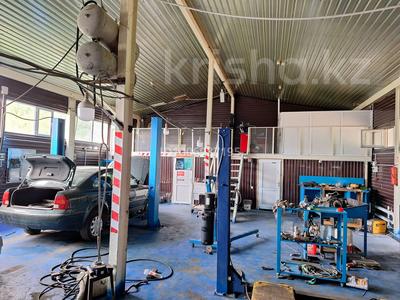 Азс, автосервисы и автомойки · 300 м² за 750 000 〒 в Усть-Каменогорске