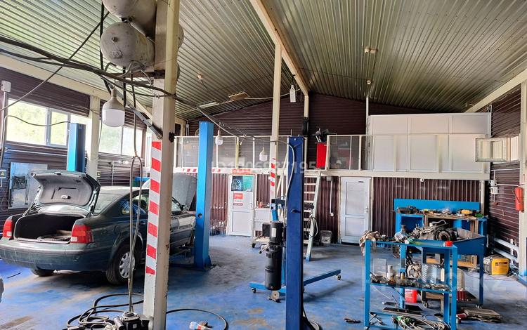 Азс, автосервисы и автомойки · 300 м² за 750 000 〒 в Усть-Каменогорске — фото 2