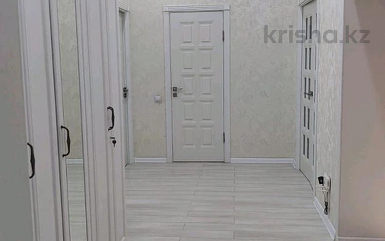 4-бөлмелі пәтер · 137 м² · 4/10 қабат, прспект молдагуловой, бағасы: 67 млн ₸ в Актобе — фото 2