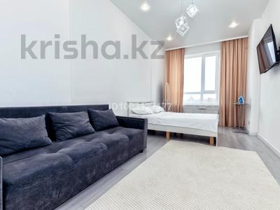 1-комнатная квартира · 42 м² · 13/16 этаж, Мухамедханова 23 за 15 000 〒 в Астане, Нура р-н