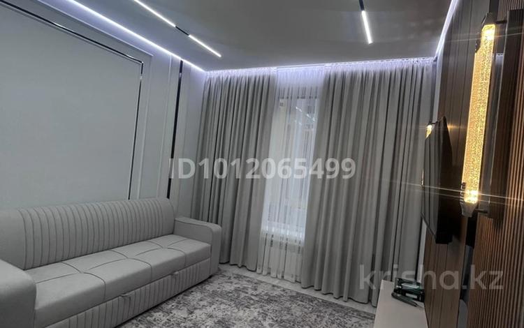 2-комнатная квартира · 80 м² · 3 этаж, Бәйдібек Би даң. 241а за 17 000 ₸ в Шымкенте, Аль-Фарабийский р-н — фото 2