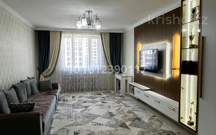 3-бөлмелі пәтер · 91 м² · 11/14 қабат, ул. Сыганак 54, бағасы: 51 млн ₸ в Астане, Нура р-н — фото 2