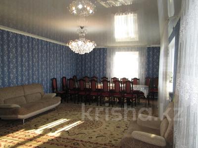 Отдельный дом • 4 комнаты • 132 м² • 9 сот., Абылай Хана за 26.5 млн 〒 в Щучинске