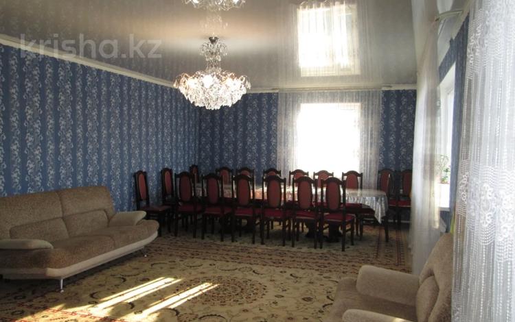 Отдельный дом • 4 комнаты • 132 м² • 9 сот., Абылай Хана за 26.5 млн 〒 в Щучинске — фото 2
