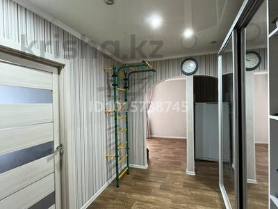 3-бөлмелі пәтер · 64 м² · 4/10 қабат, Володарского 126 — Находится возле Qyzylzhar Creative Center., бағасы: 29.5 млн ₸ в Петропавловске