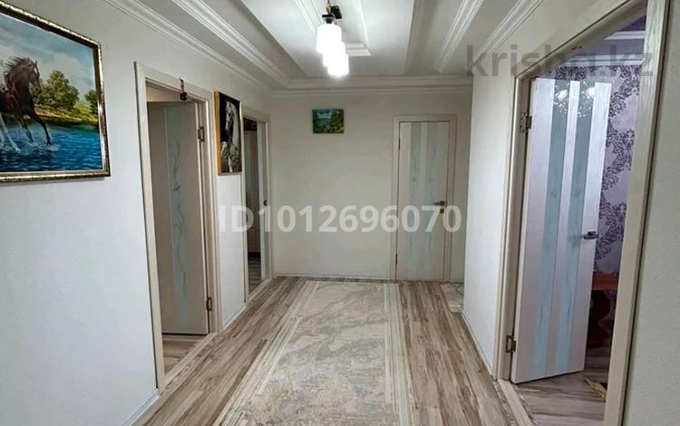 3-комнатная квартира · 88.6 м² · 9/10 этаж, Авиагородок 30а — Возле ресторана керемет за 24.5 млн ₸ в Актобе, мкр Авиагородок — фото 2