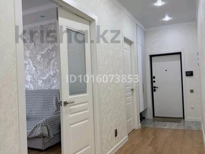 3-бөлмелі пәтер · 90 м² · 2/6 қабат, Голубые пруды ш/а., Мкрн Голубые пруды дом 456/5, бағасы: 45 млн ₸ в Караганде, Алихана Бокейханова р-н